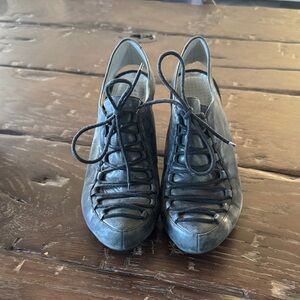 Stylish Black Women's Shoes